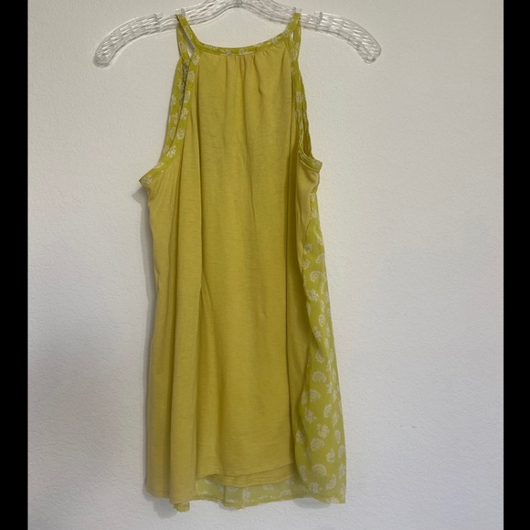 Cute Elle XS flowy tank - Picture 2 of 4